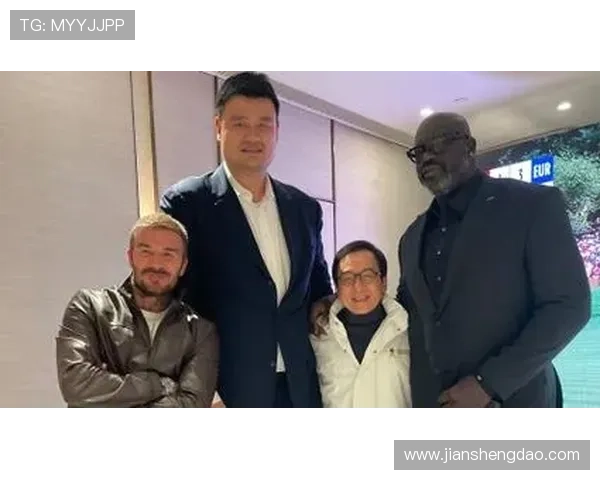 成龙与姚明身高对比揭秘谁才是真正的巨人之争